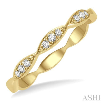 1/10 Ctw Marquise Lattice Round Cut Diamond Stackable Band in 14K Yellow Gold